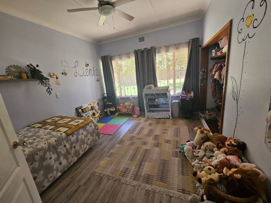 8 Bedroom Property for Sale in Irene Park North West